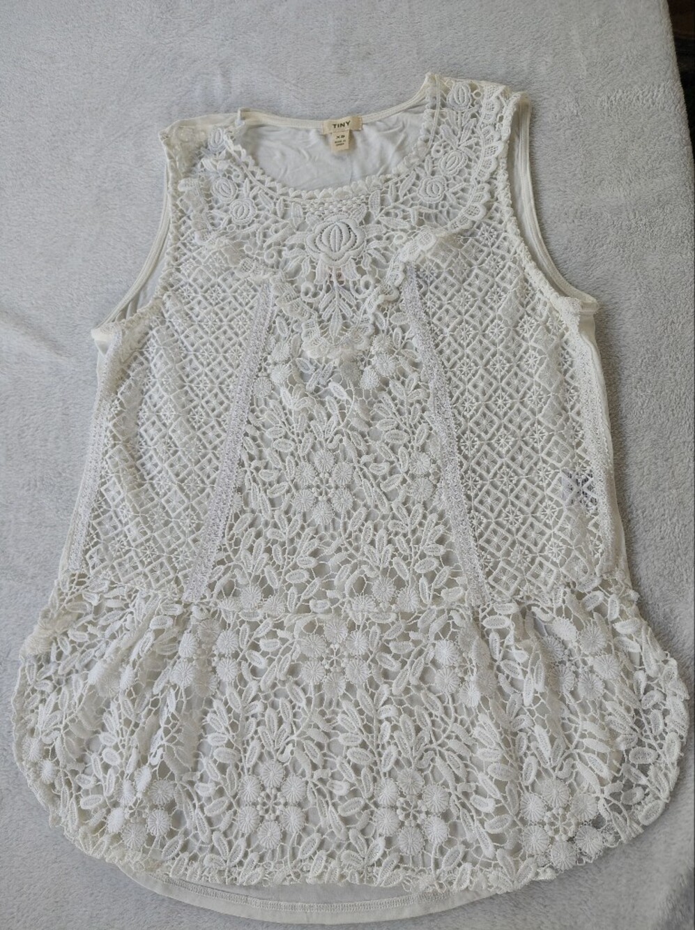 Anthropologie Ivory Crochet Lace Sleeveless Camisole